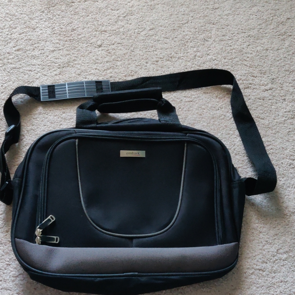 Euc Embark Laptop Bag